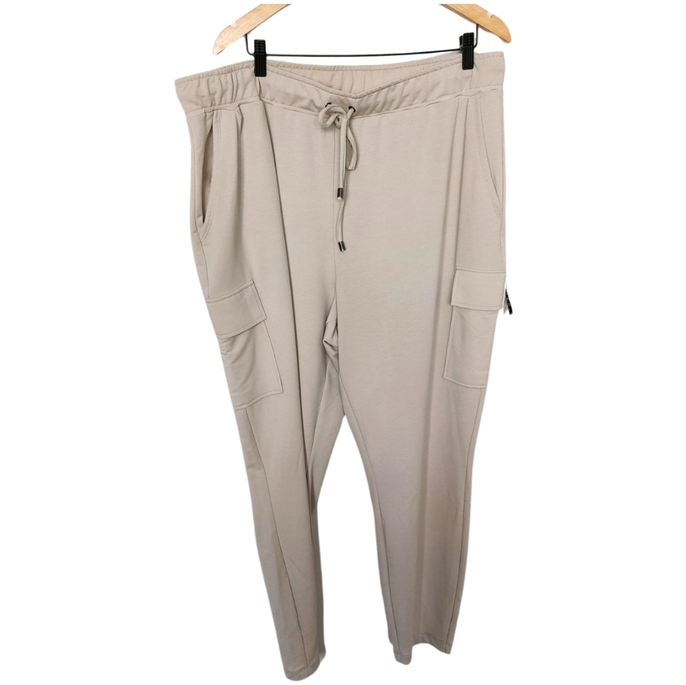 Cable & Gauge Plus-Size Cream Drawstring Sweatpants with Pockets. Size 2X